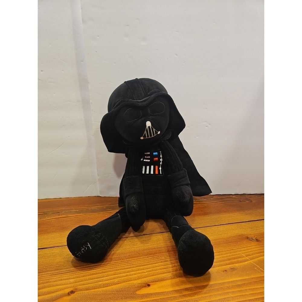 Scentsy Buddy DARTH VADER W/Dark Side Of The Force Scent‎ Pack